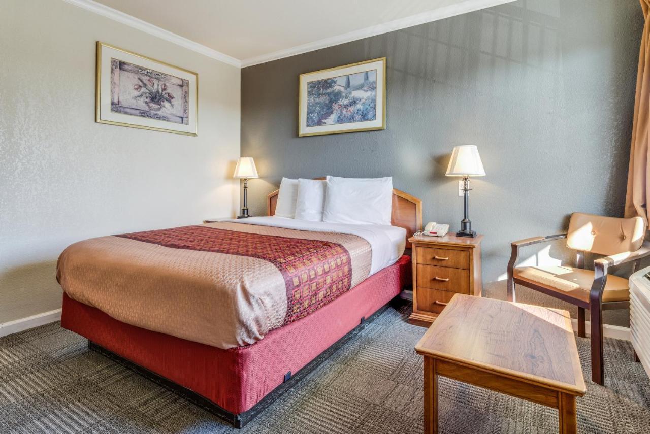 Americas Best Value Inn - Petaluma Luaran gambar